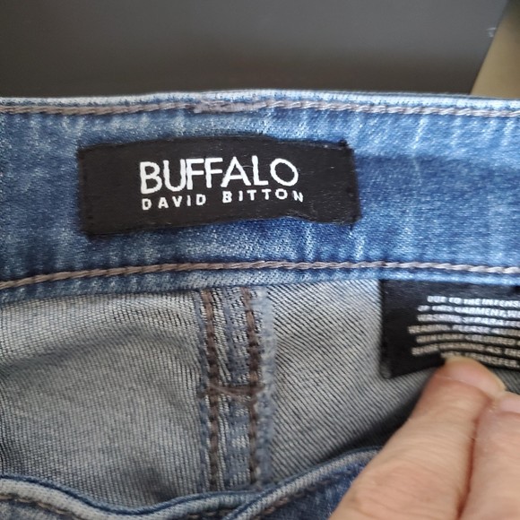 David Britton destroyed womens size 8/29 Aubrey stretchy crinkle mid rise ankle - Picture 3 of 4